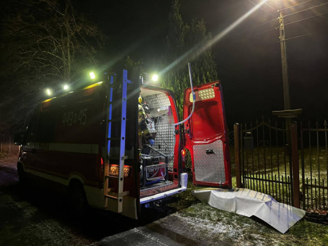 Pożar budynku w miejscowości Bartoszówka w powiecie grodziskim