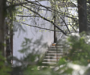 Niekończący się remont sąsiadów Kaczyńskiego