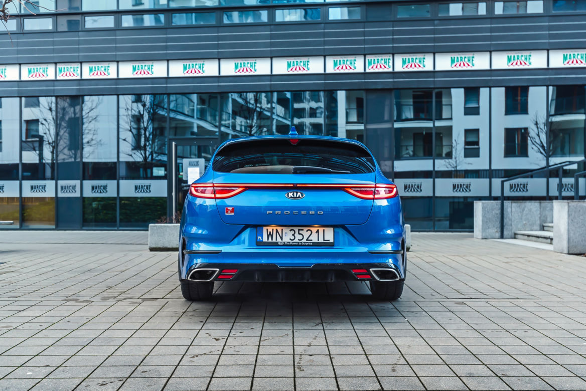 Kia ProCeed GT 1.6 T-GDI 205 KM DCT7