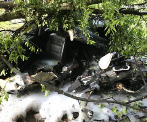 BMW w strzępach. Kierowcy udało się przeżyć ten wypadek