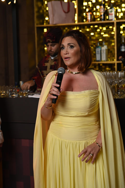Pierwsza międzynarodowa edycja TOP CHARITY Venice Experience zrobiona przez Omenę Mensah