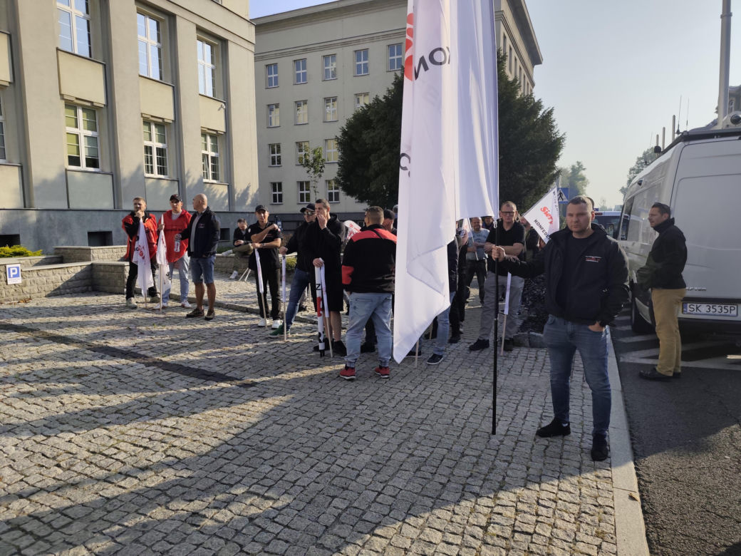 Górnicy protestują przeciw zwolnieniom