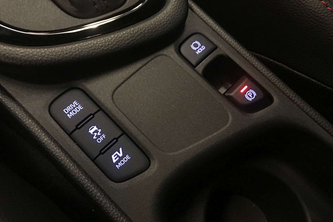 Toyota Yaris 1.5 Hybrid 116 KM e-CVT 
