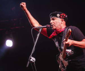 Tom Morello połączył siły z metalcore'owym wokalistą. Nowy utwór został wykorzystany w grze