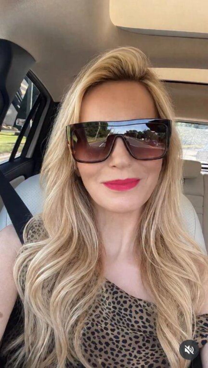 Paulina Smaszcz po metamorfozie wygląda o 30 lat młodziej. Nowy związek ma na nią dobry wpływ?