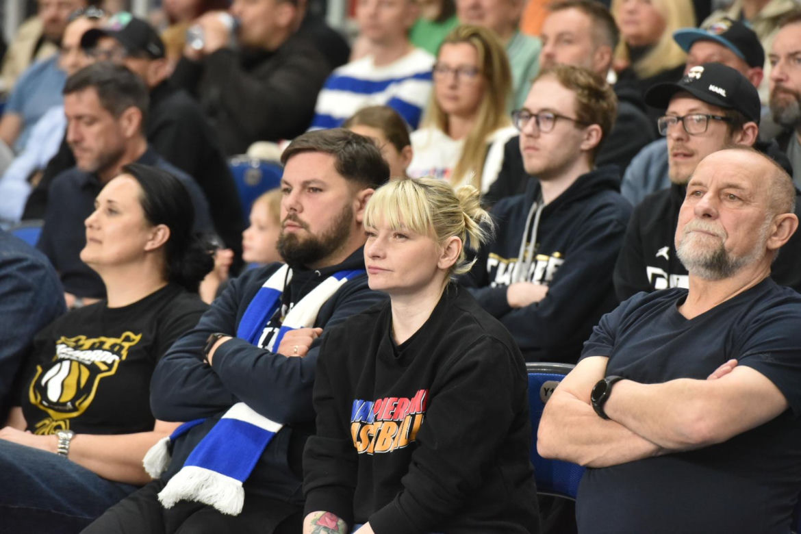 Arriva Polski Cukier Toruń - Anwil Włocławek, zdjęcia kibiców i zawodników z 4. meczu fazy play-off Orlen Basket Ligi