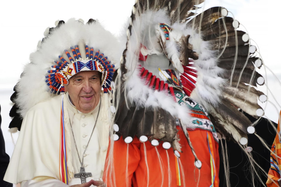 Indianie płaczą za Franciszkiem