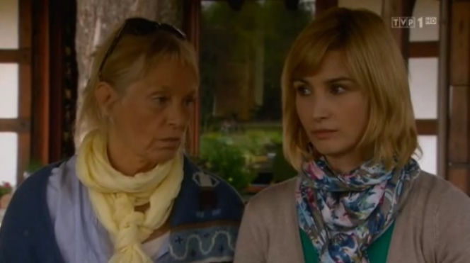 NAD ROZLEWISKIEM odc. 6. Małgosia (Joanna Brodzik), Basia (Małgorzata Braunek)