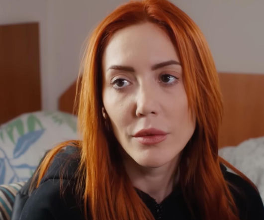 Panna młoda, odcinek 209. Yonca składa zeznania, a Mukkader idzie do Beyzy i Nusreta