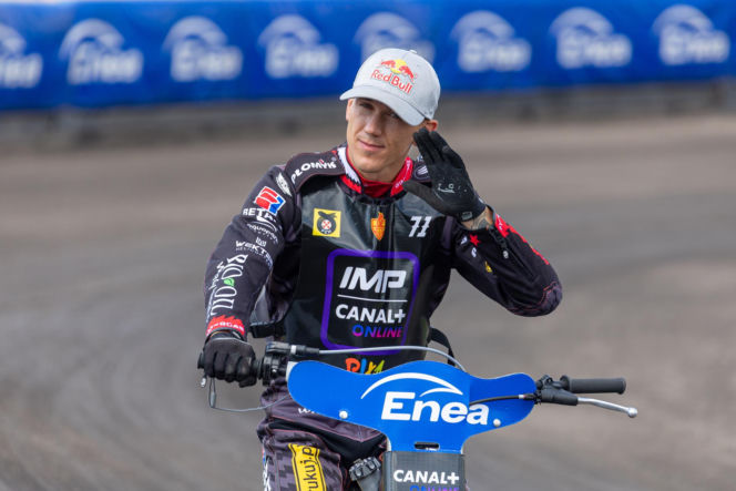 Maciej Janowski porzucił motocykl dla 10-tonowej bestii! Groziła mu praca na etacie