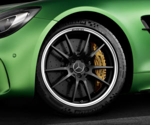 Mercedes-AMG GT R