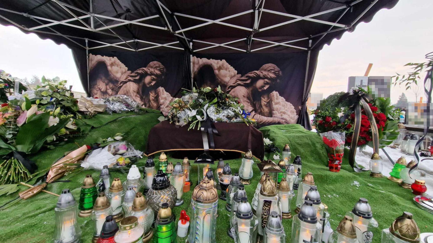 Pogrzeb Gabriela Seweryna. Tłumy żegnały gwiazdora "Królowych życia"
