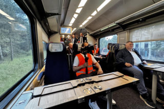 Tak wygląda nowy pociąg PKP Intercity. Zajrzeliśmy do środka!
