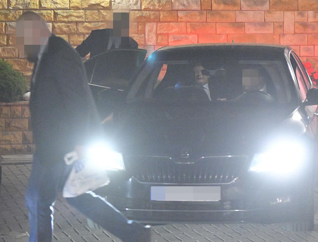Kaczyński zabrał kanapki na spotkanie z Ziobrą?