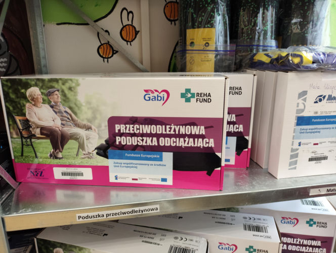 Wózki inwalidzkie, czy poduszki przeciwodleżynowe można mieć bezpłatnie. W Lublinie działa darmowa wypożyczalnia