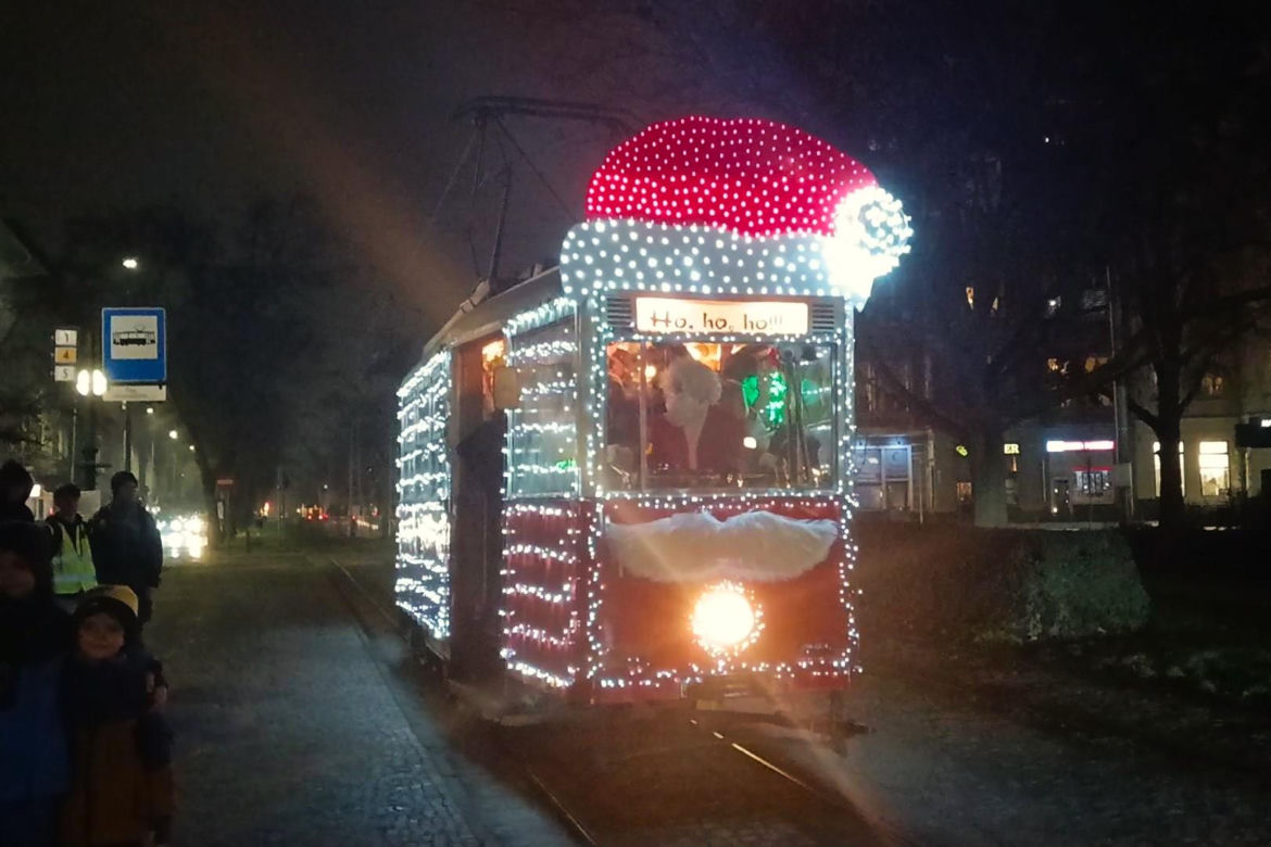 Mikołajkowy tramwaj w Szczecinie