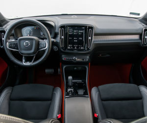 Volvo XC40 D4 190 KM R Design