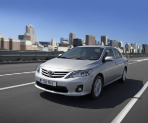 Toyota Corolla 10 generacja liftting 2010