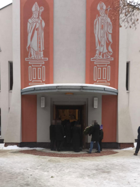 Potwór" odebrał życie 13-letniej Oliwii. Morze łez na pogrzebie
