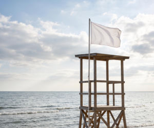 Sinice Łeba. Czy w Łebie można się kąpać 14.07? Flaga, warunki pogodowe