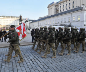 Święto Niepodległości. Oficjalne uroczystości przy grobie Nieznanego Żołnierza i defilada wojska