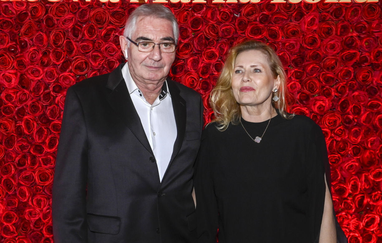 Grażyna Szapołowska hipnotyzowała podczas gali. U jej boku był mężczyzna, z którym jest od ponad 20 lat