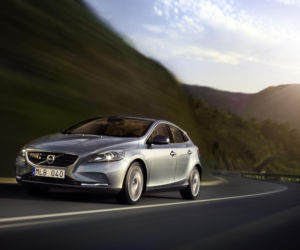 NOWE VOLVO V40