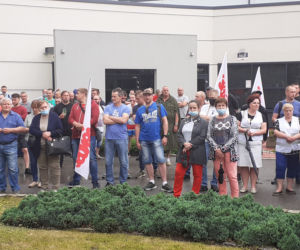 Związkowa Solidarność w MAN BUS nadal protestuje! Dziś przed zakładem było głośno