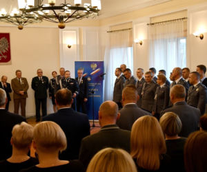 Białystok. Od 30 lat są związani z policją. Zobacz kto został wyróżniony