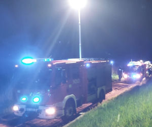 Policjanci uratowali tonącego mężczyznę
