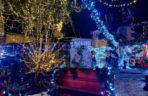Dom bydgoskich Griswoldów znów rozbłysł. Powieśiliśmy 300 tysięcy lampek. Przygotowywaliśmy jej od lipca!