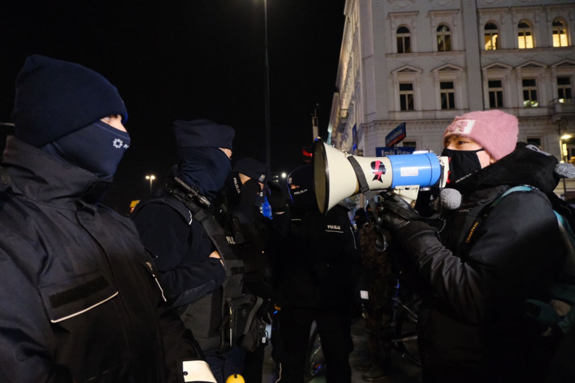 Blokada w oparach absurdu - protest kobiet