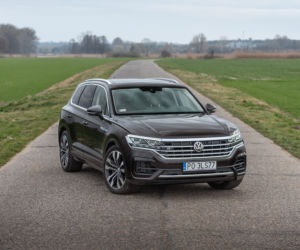 Volkswagen Touareg R Line 4.0 V8 TDI 422 KM