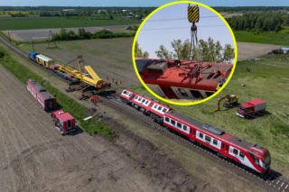 Katastrofa kolejowa w Wielkopolsce. Pociąg podniesiony z torowiska!