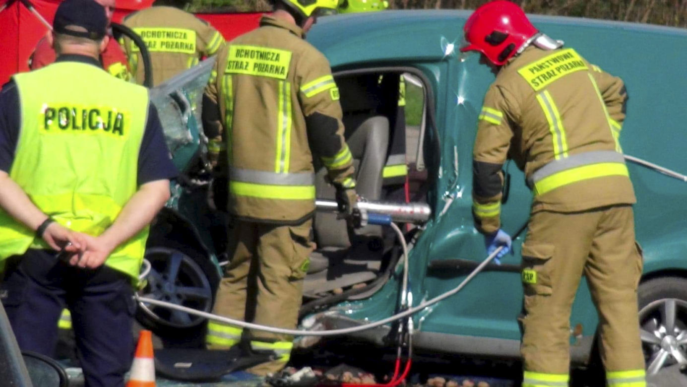 Dwie osoby zginęły na DK 2. Tragiczny wypadek w Kałuszynie!