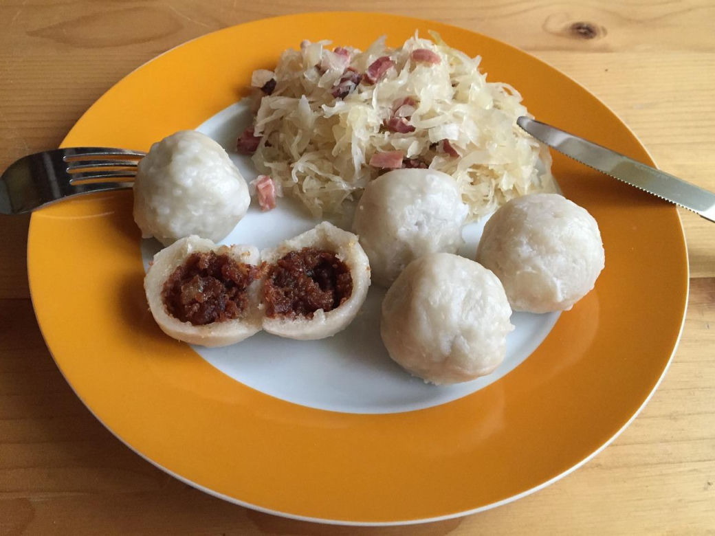Pierogi z mięsem