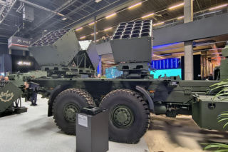Modułowy System Minowania Narzutowego na podwoziu Tatra. Polski i czeski przemysł zbrojeniowy prezentują wspólny produkt eksportowy