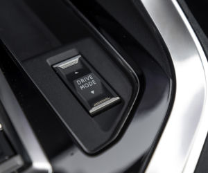 Peugeot 3008 Hybrid4 EAT8 GT