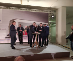 Nowe pociągi metra dla Warszawy. Jest umowa ze Skodą na dostawę wagonów