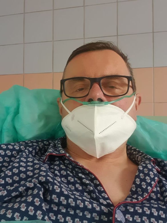Ci politycy pokonali koronawirusa