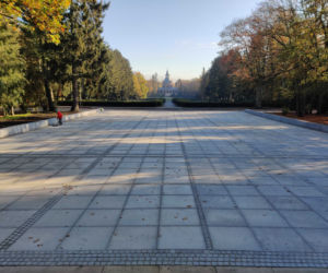 Plac Defiladowy na Cmentarzu Centralnym