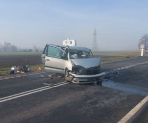 KOSZMARNY wypadek w miejscowości Kliny. Jedna osoba NIE ŻYJE, druga poważnie ranna. Co tam się stało? [FOTO]