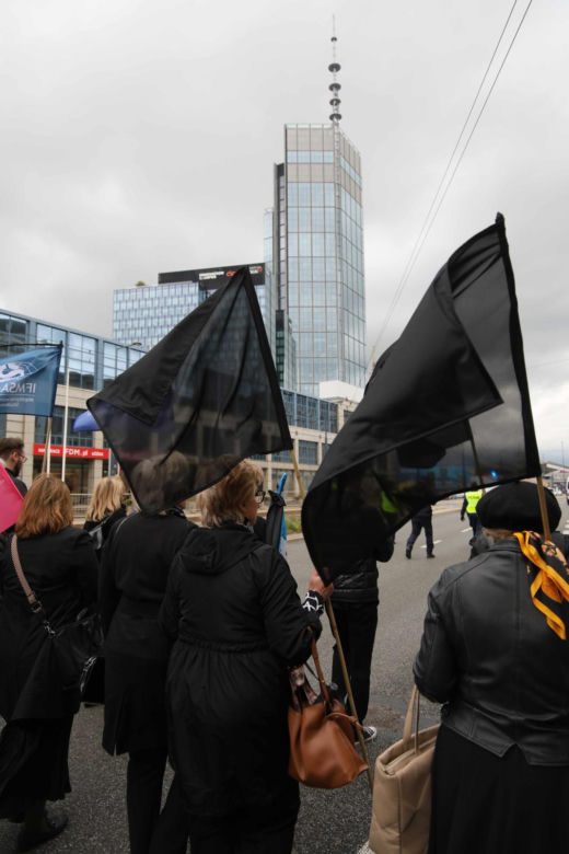   Razem przeciw przemocy. Medycy protestują w Warszawie