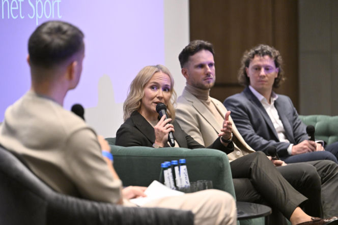 Iga Świątek i Daria Abramowicz na konferencji