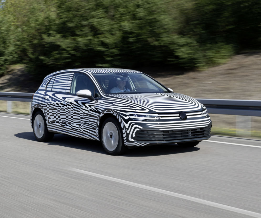 Volkswagen Golf VIII podczas ostatnich testów 