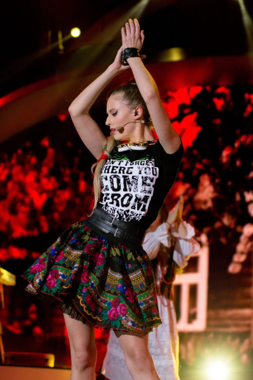 Julia Pietrucha jako Cleo w TTBZ s1 e5