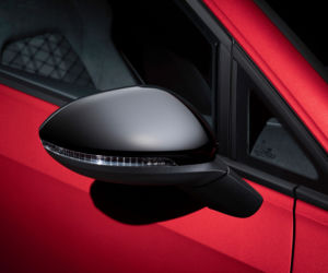 (2021) Volkswagen Golf Variant R Line