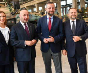 Kosiniak-Kamysz był dziś zakładach w Rosomak S.A. w Siemianowicach Śląskich