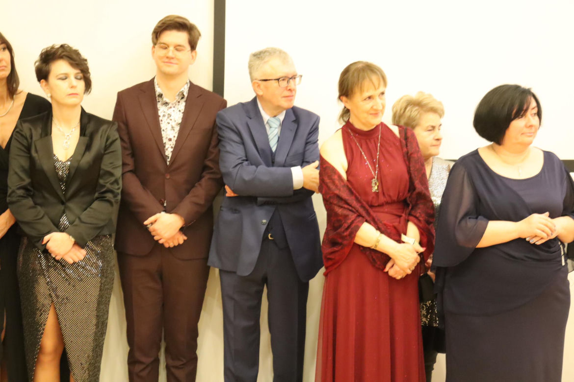 Studniówka V Liceum Ogólnokształcące w Poznaniu -