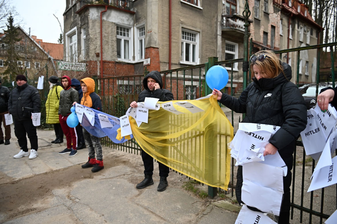 Manifestacja pod konsulatem Rosji w Gdańsku